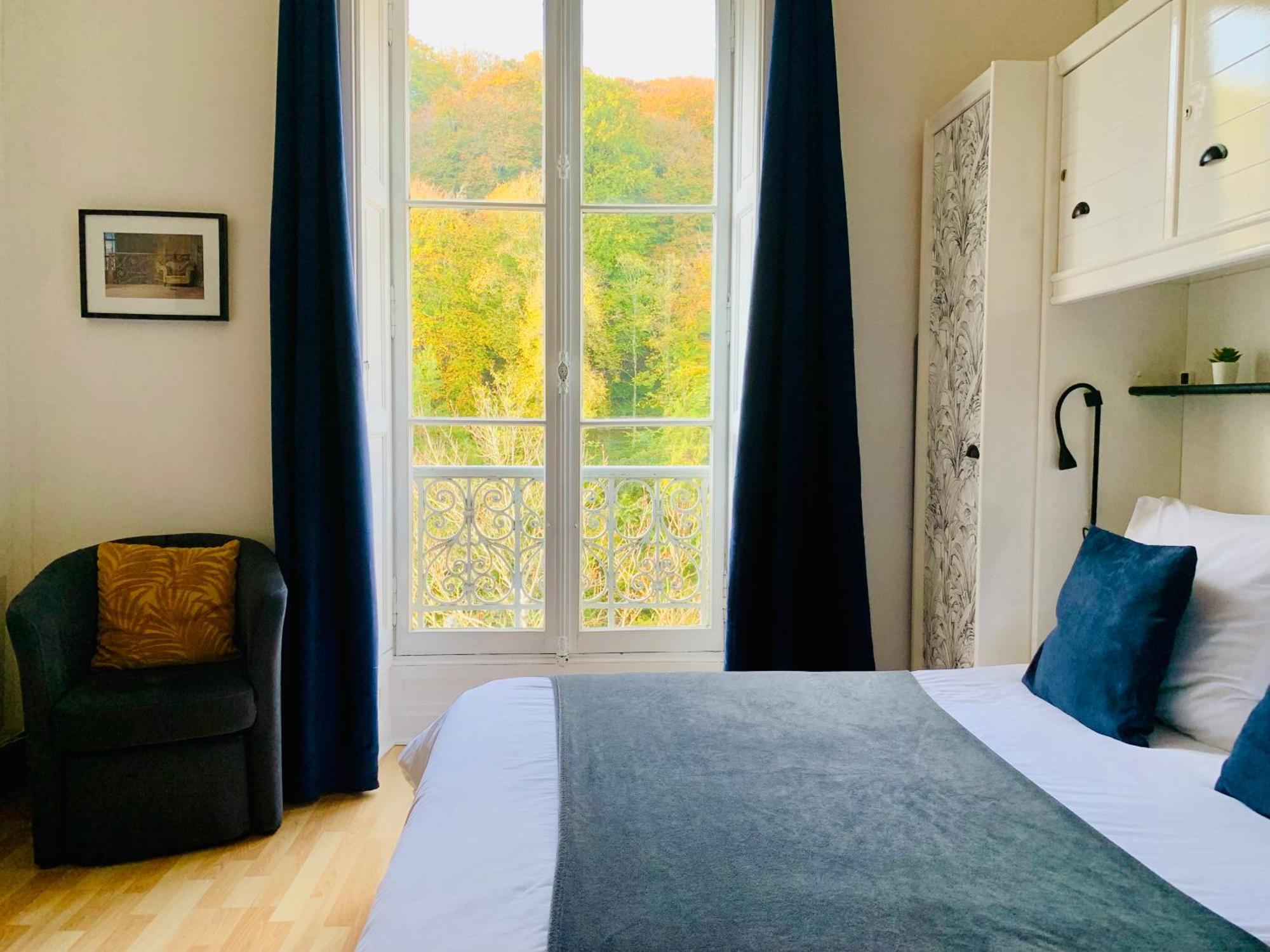 Pyrene Holidays- Residence Le Grand Hotel - Studio Lumineux A 2 Pas Des Thermes De Capvern Les Bains المظهر الخارجي الصورة